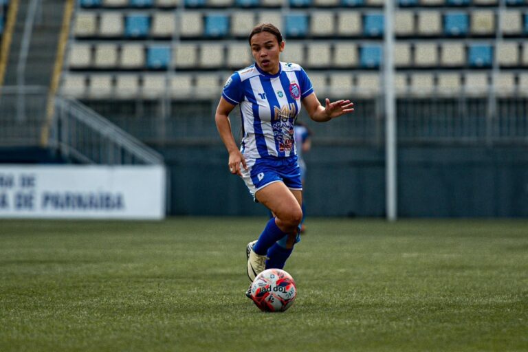 Ana Clara reforça Aimoré-RS após saída do São Raimundo-AM