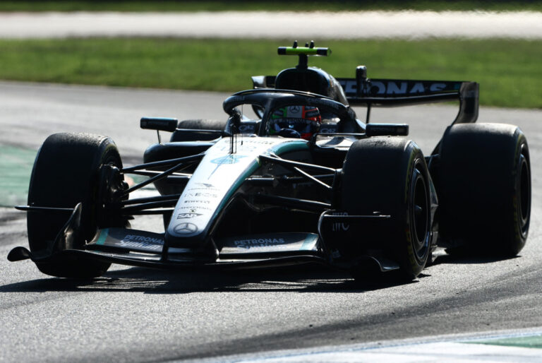 Antonelli salta 18 posições e vence GP da Itália em Monza