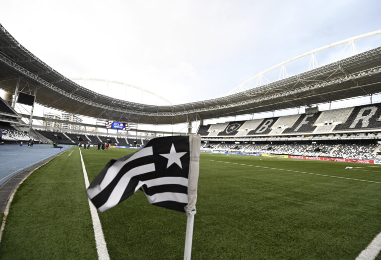 Botafogo fecha acordos com MLS e Ludogorets e acelera recuperação judicial