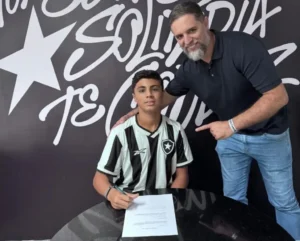 Botafogo fecha com Lucão, artilheiro do Paulista Sub-13