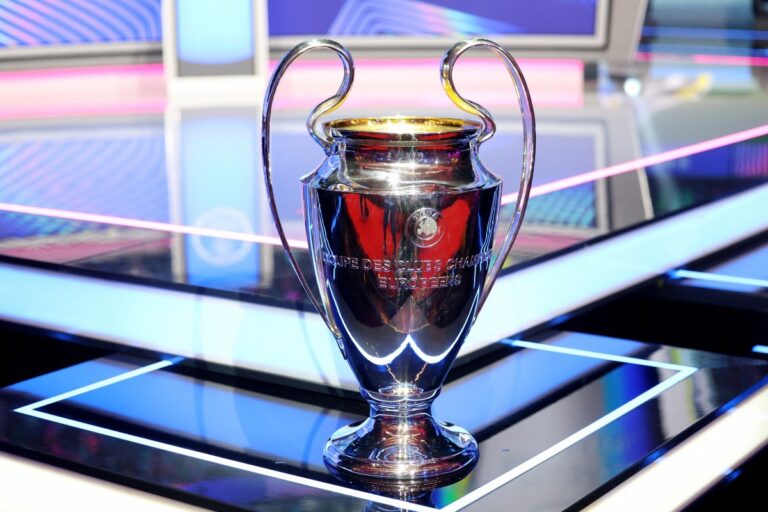 Champions 2026/27 começa: Arsenal é favorito entre 36 clubes