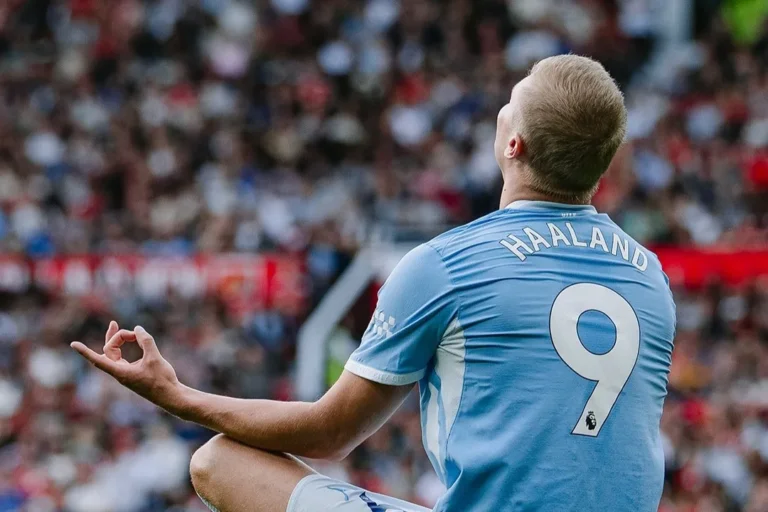 City derrota o United em Old Trafford e Haaland decide