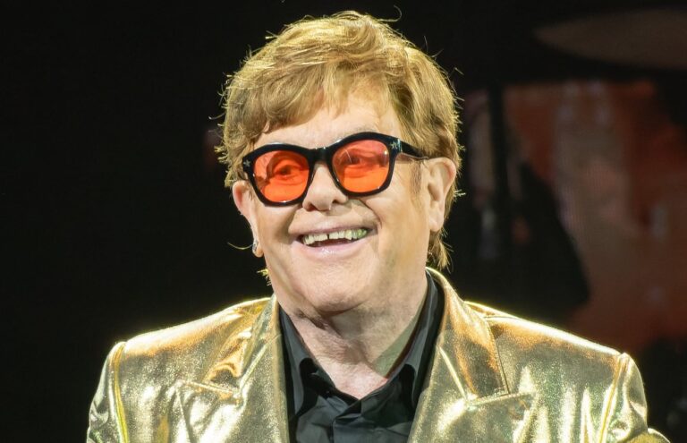 Elton John volta ao Brasil para única apresentação no Rock in Rio