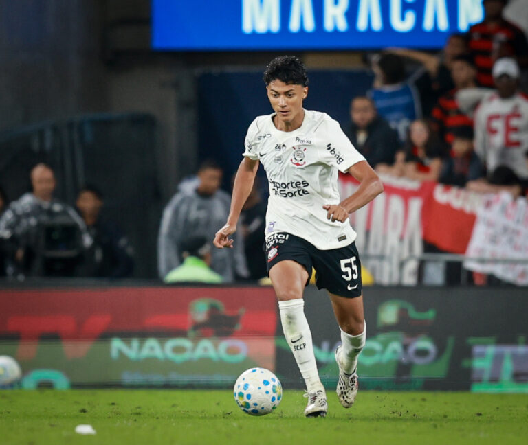 Iago Machado brilha na estreia do Corinthians no Maracanã