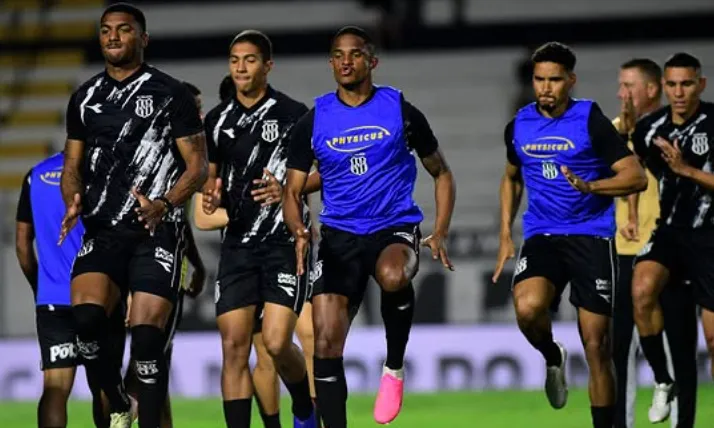 Jogadores da Ponte Preta retomam treinos sem receber salários