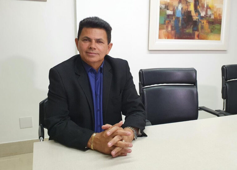 STJ reduz condenação de Valmir e defesa diz candidatura mantida