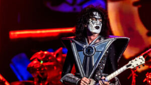 Tommy Thayer confirma gravação de nova música do KISS escrita por Paul Stanley