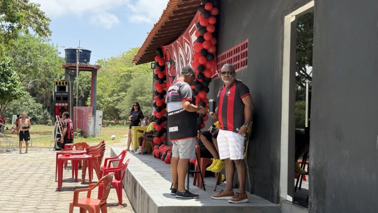 Torcida celebra 89 anos do Moto Club com exibição e festa no CT