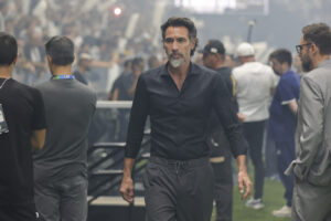 Domínguez adota mantra de Bianchi e transforma o Atlético-MG