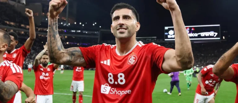 Internacional tem Anthoni e Maripán liberados para encarar o Botafogo