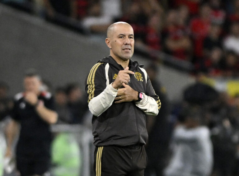 Jardim lamenta queda do Flamengo na Libertadores nos pênaltis