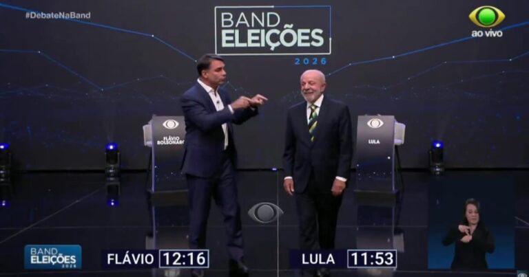 Lula e Flávio Bolsonaro trocam farpas e confrontam sigilos na Band
