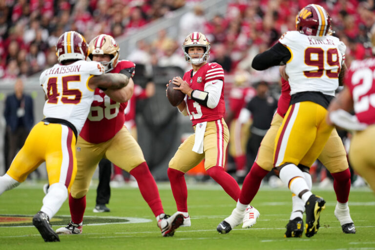 Purdy faz história e 49ers vencem Commanders por 23-17