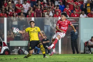 Vila Nova pode carimbar vaga nos playoffs contra o São Bernardo