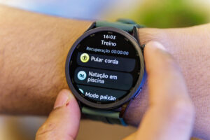 Xiaomi Watch S5 entrega bateria gigante e acabamento premium